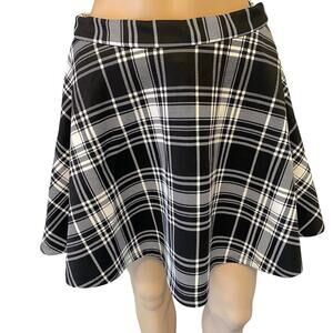Hot Topic Juniors Size M White Black Plaid Mini Skirt Front Zipper O-Ring Punk